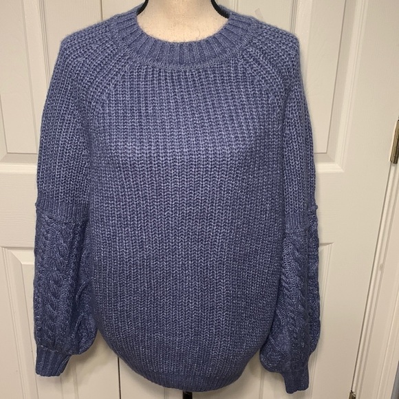 a.n.a Chunky Knit Sweater - Picture 1 of 10